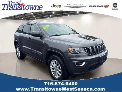 2021 Jeep Grand Cherokee Laredo E 4WD photo