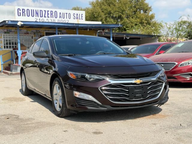2021 Chevrolet Malibu LS FWD photo