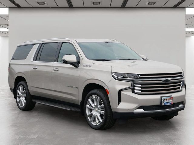 2021 Chevrolet Suburban High Country 4WD photo