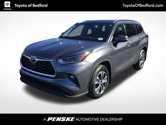 2021 Toyota Highlander XLE AWD photo