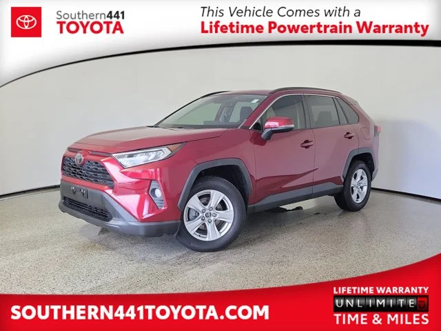 2021 Toyota RAV4 XLE FWD photo