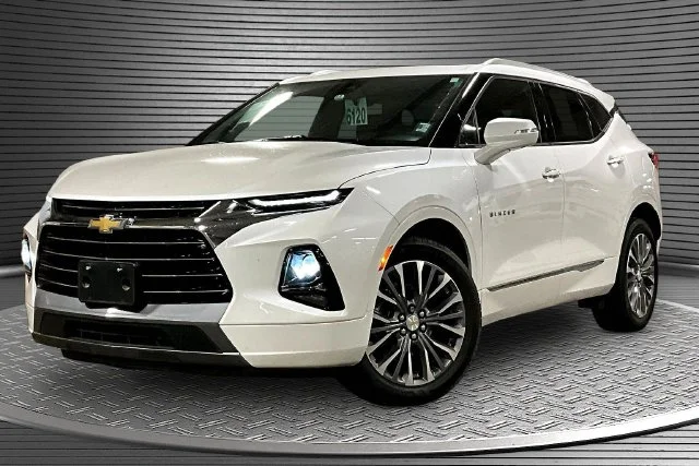2021 Chevrolet Blazer Premier AWD photo