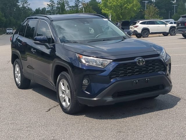 2021 Toyota RAV4 XLE FWD photo