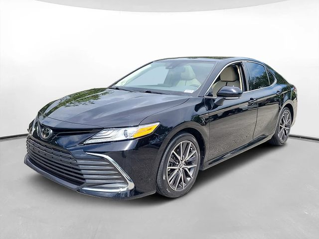 2021 Toyota Camry XLE FWD photo