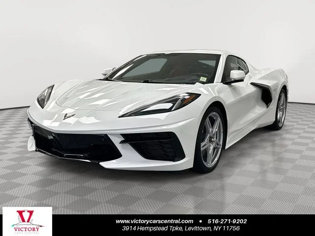 2020 Chevrolet Corvette 2LT RWD photo