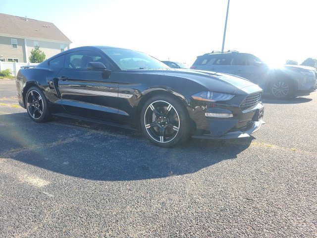 2020 Ford Mustang GT Premium RWD photo