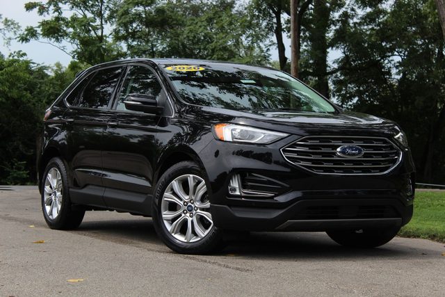 2020 Ford Edge Titanium AWD photo