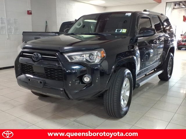 2021 Toyota 4Runner SR5 4WD photo