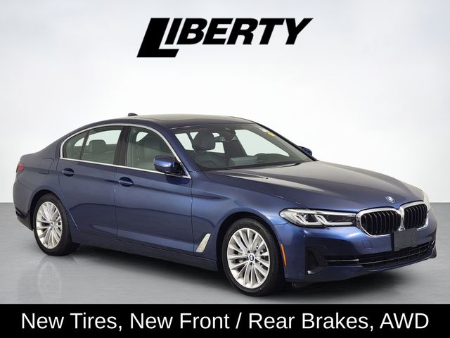 2021 BMW 5 Series 530i xDrive AWD photo