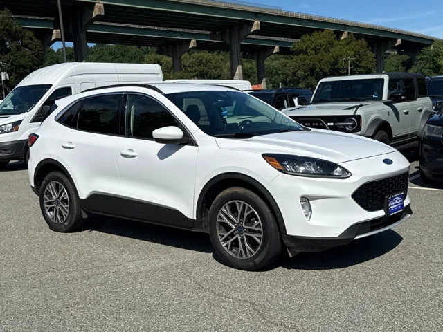 2020 Ford Escape SEL AWD photo