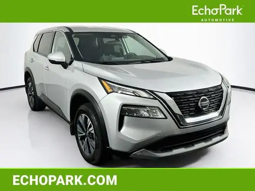 2021 Nissan Rogue SV FWD photo