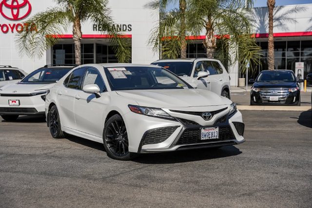2021 Toyota Camry XSE FWD photo