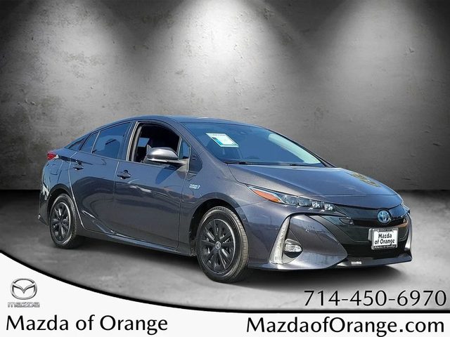 2021 Toyota Prius Prime Limited FWD photo