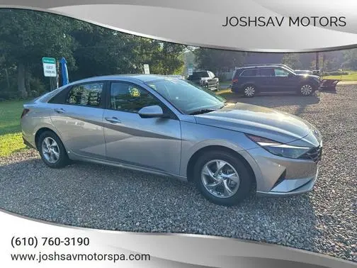 2021 Hyundai Elantra SE FWD photo