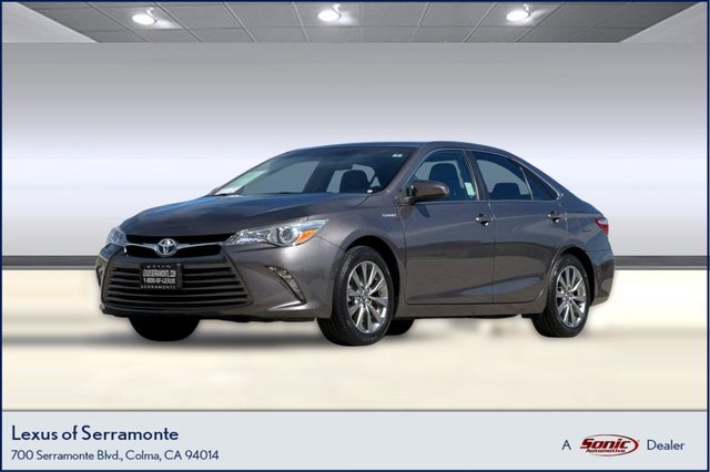 2015 Toyota Camry LE FWD photo