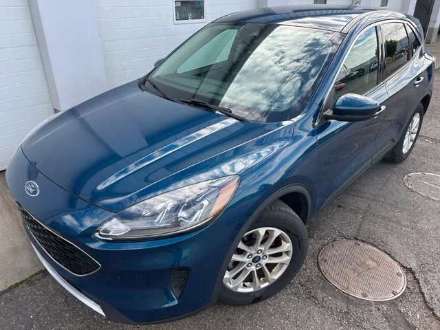 2020 Ford Escape SE FWD photo