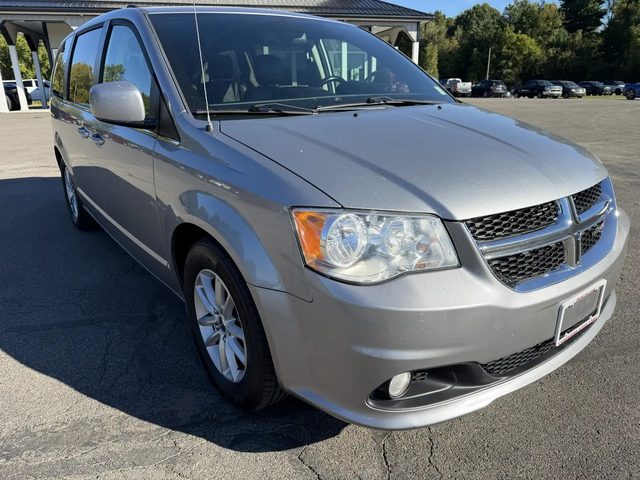 2019 Dodge Grand Caravan SXT FWD photo