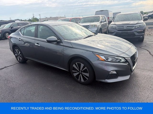 2021 Nissan Altima 2.5 SV AWD photo