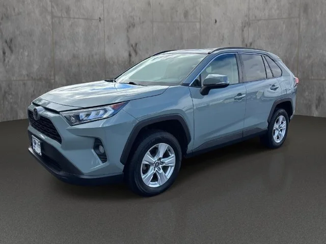 2021 Toyota RAV4 XLE AWD photo