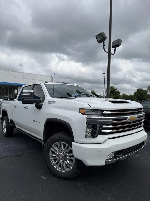 2021 Chevrolet Silverado 3500HD High Country 4WD photo
