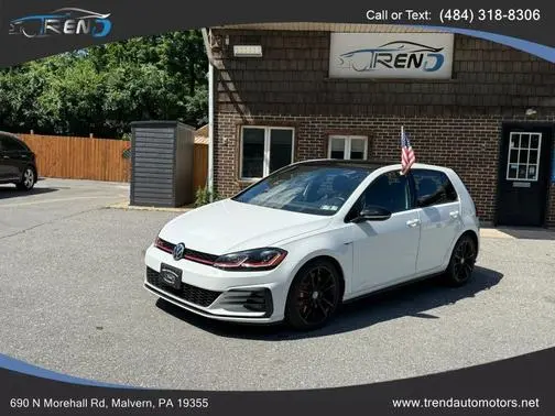 2021 Volkswagen Golf GTI SE FWD photo