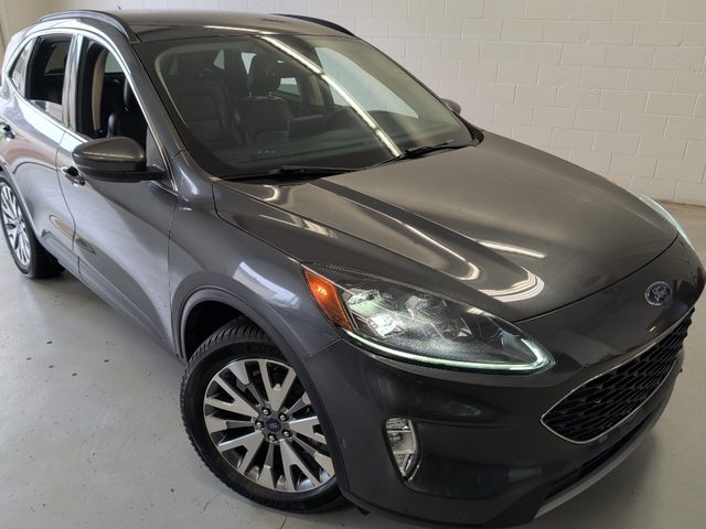 2020 Ford Escape Titanium Hybrid AWD photo