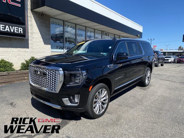 2021 GMC Yukon XL Denali 4WD photo