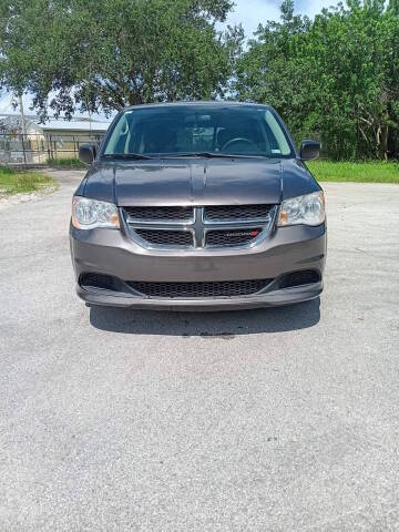 2015 Dodge Grand Caravan SE FWD photo