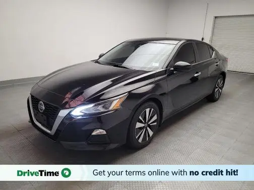 2021 Nissan Altima 2.5 SV FWD photo