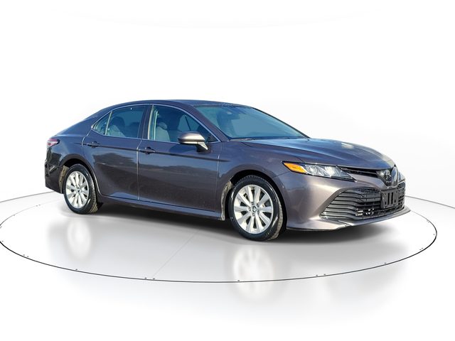 2020 Toyota Camry LE FWD photo
