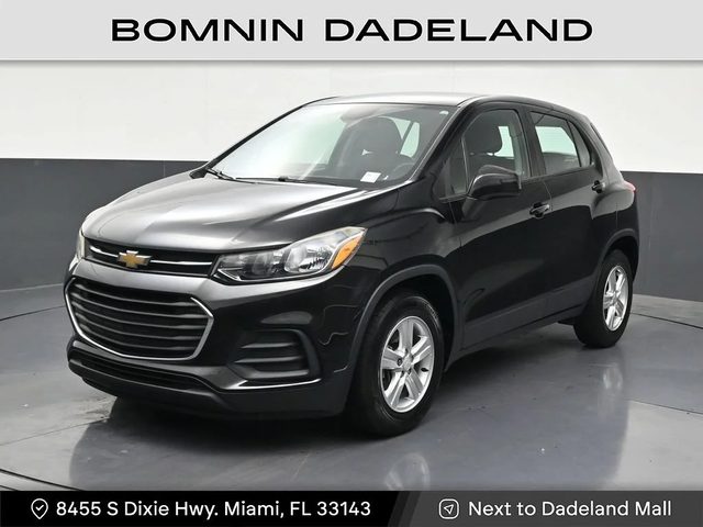 2021 Chevrolet Trax LS FWD photo