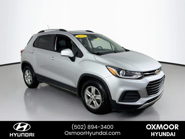 2021 Chevrolet Trax LT FWD photo