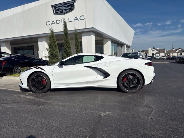 2020 Chevrolet Corvette 2LT RWD photo