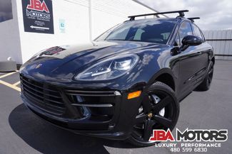 2021 Porsche Macan Turbo AWD photo
