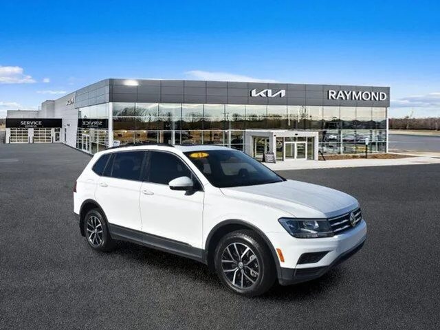 2021 Volkswagen Tiguan SE FWD photo