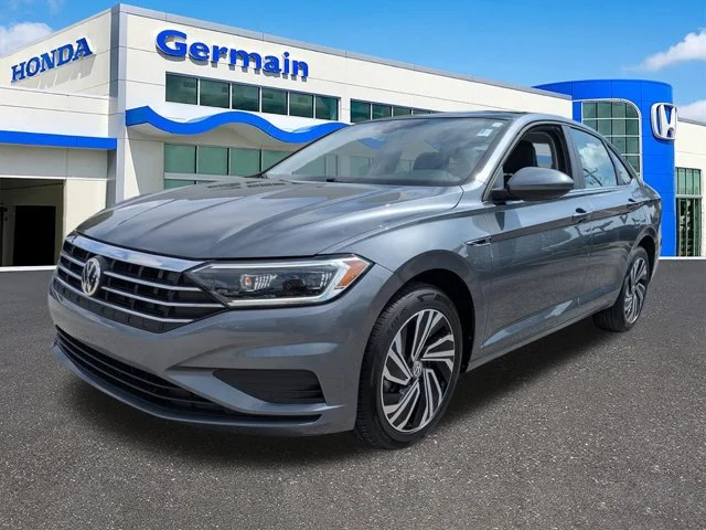 2021 Volkswagen Jetta SEL FWD photo