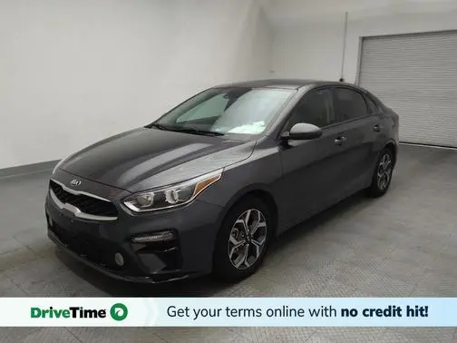 2021 Kia Forte LXS FWD photo