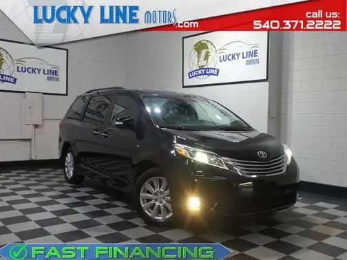 2017 Toyota Sienna Limited Premium AWD photo