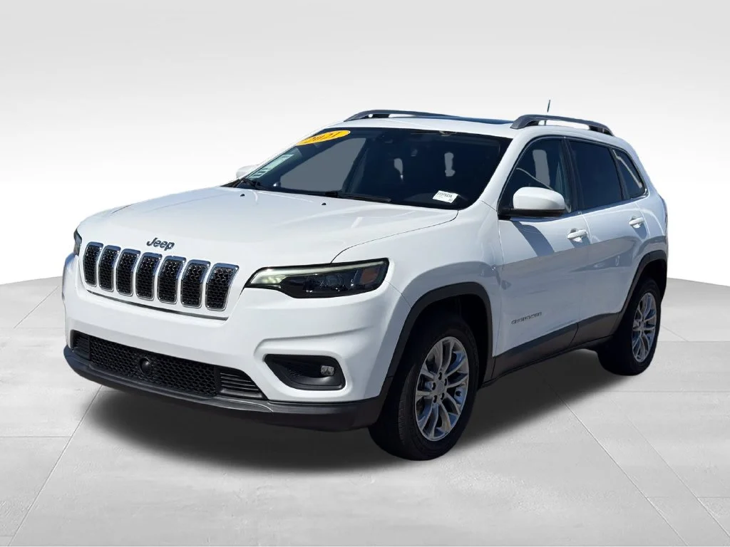 2021 Jeep Cherokee Latitude Plus FWD photo