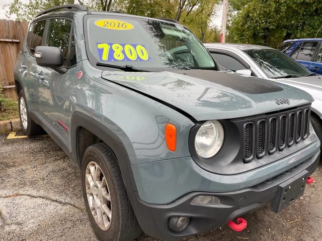 2016 Jeep Renegade Trailhawk 4WD photo
