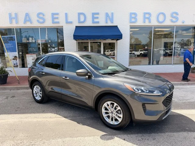 2020 Ford Escape SE FWD photo
