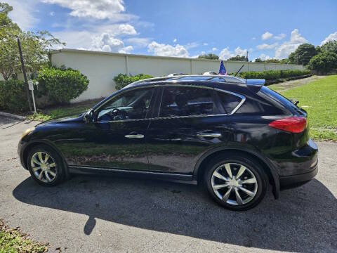 2015 Infiniti QX50 Journey RWD photo