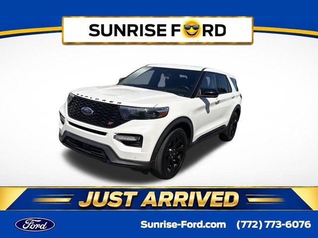 2021 Ford Explorer ST 4WD photo