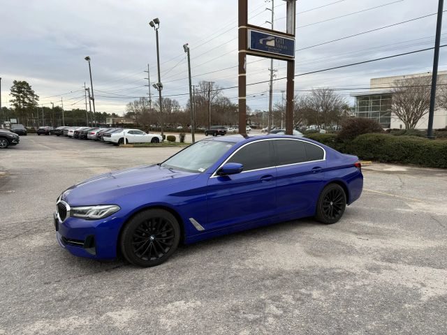 2021 BMW 5 Series 530i xDrive AWD photo