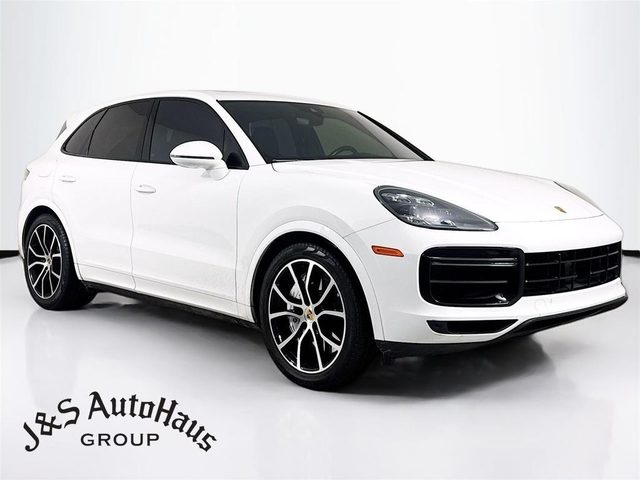 2021 Porsche Cayenne Turbo AWD photo
