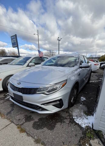2019 Kia Optima LX FWD photo