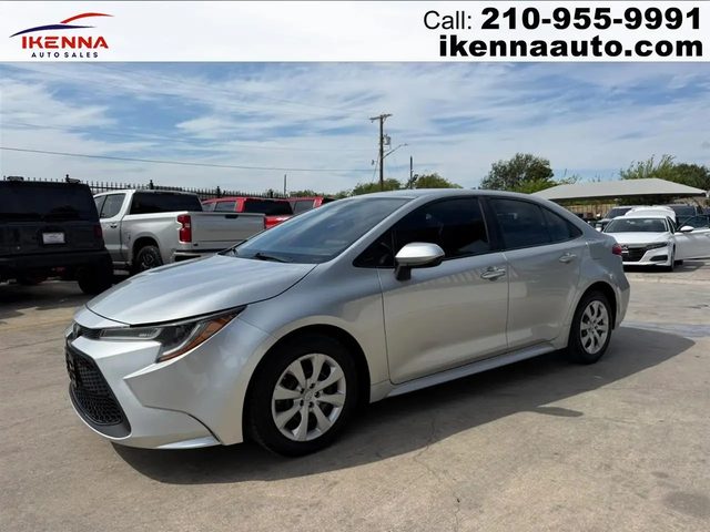 2021 Toyota Corolla LE FWD photo