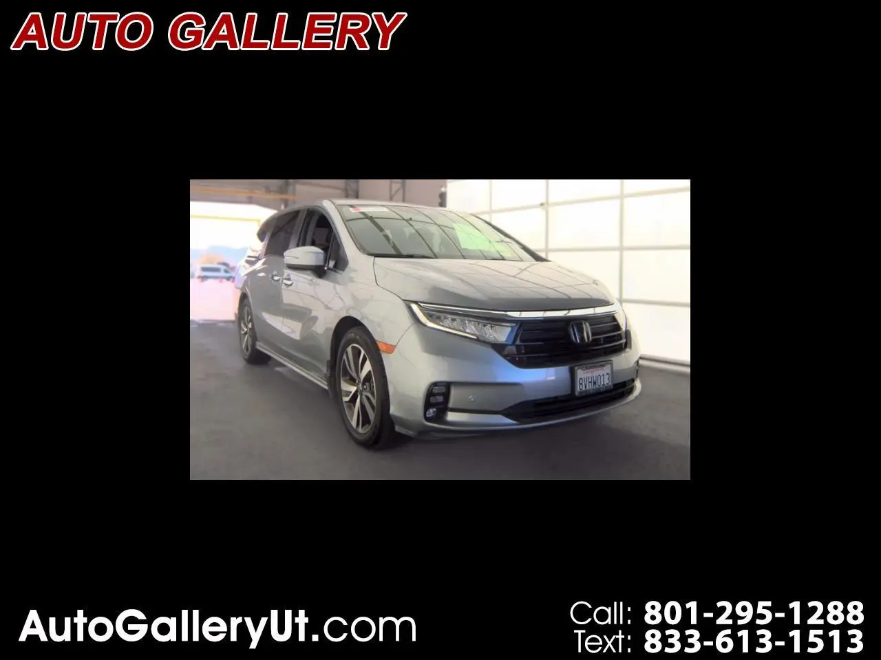 2021 Honda Odyssey Touring FWD photo