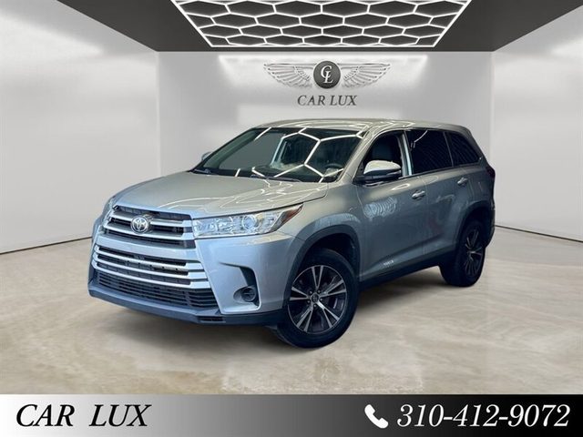 2019 Toyota Highlander LE FWD photo