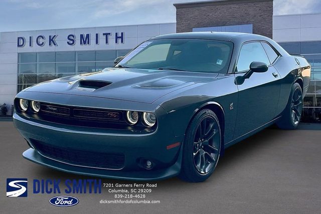 2021 Dodge Challenger R/T Scat Pack RWD photo